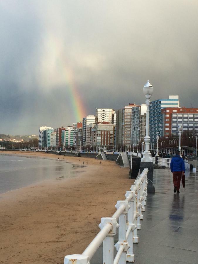 Vivienda En Gijon Frente Al Mar Villa Екстериор снимка